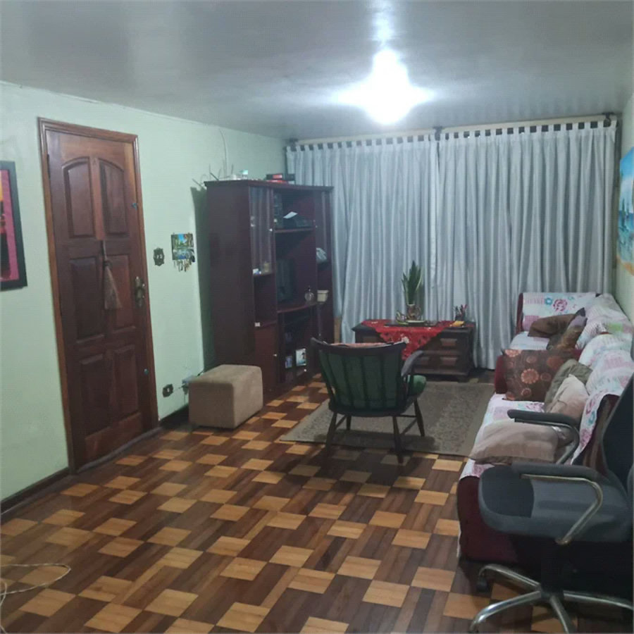 Casa à venda com 3 quartos, sendo 1 suíte, em Jardim Campo Limpo, São Paulo, SP