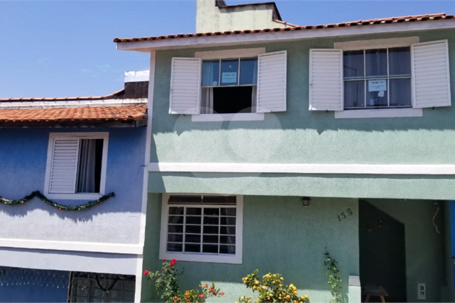 Casa à venda com 3 quartos no condomínio Villa Cantareira, São Paulo - SP