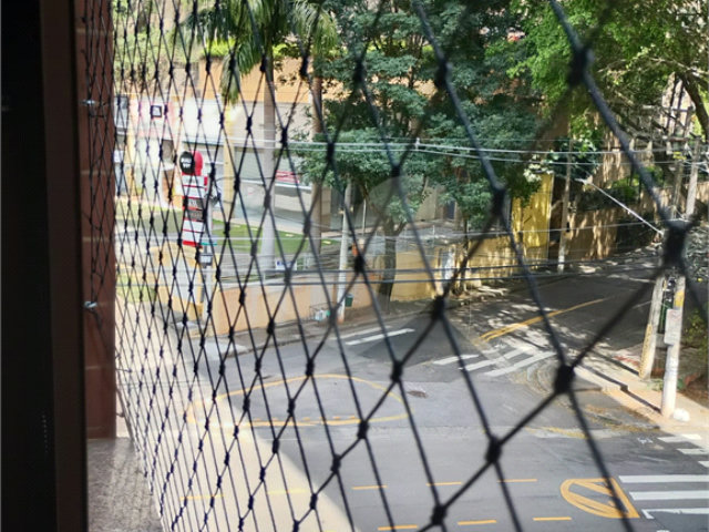 Apartamento à venda com 2 quartos, sendo 1 suíte,  em Morumbi, São Paulo, SP