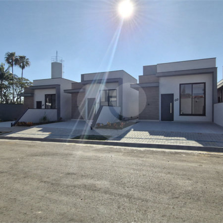 Casa de Vila à venda com 3 quartos, sendo 1 suíte, em Caetetuba, Atibaia, SP