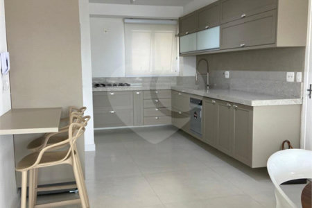 Apartamento à venda com 3 suítes no Centro, Santo André, SP