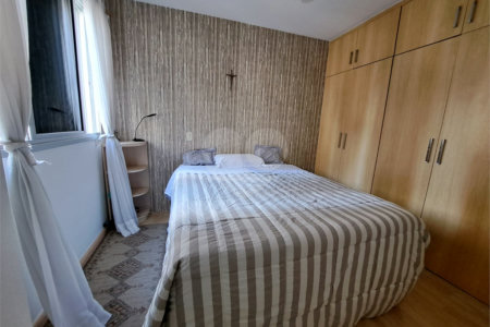 Apartamento à venda com 3 quartos, sendo 1 suíte, em Vila Uberabinha, São Paulo, SP
