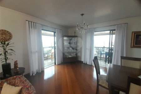 Apartamento no Edifício Villa Lobos a venda - São Carlos