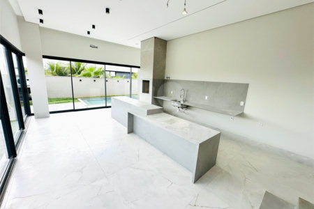 Casa à venda com 3 suítes no condomínio Villa Jardim, Cuiabá - MT