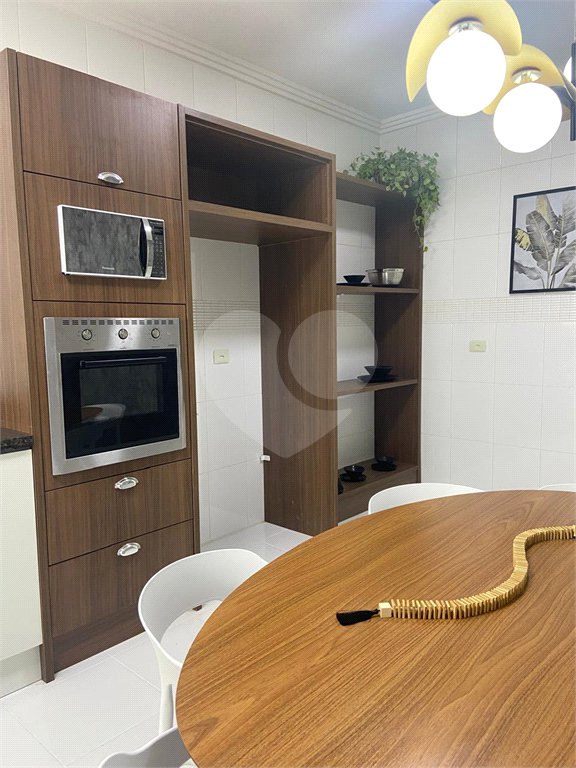 Sobrado à venda com 3 quartos, sendo 1 suíte,  em Vila Pires, Santo André, SP