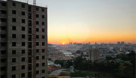 Apartamento à venda com 2 quartos, sendo 1 suíte,  em Vila Progresso, Jundiaí, SP