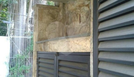 Sobrado à venda com 5 quartos, sendo 1 suíte,  em Tremembé, São Paulo, SP