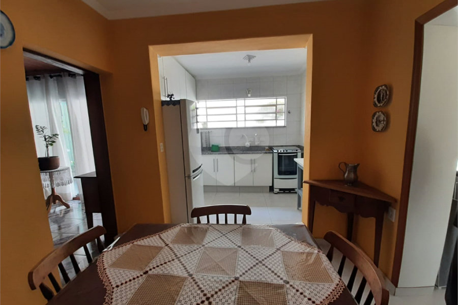 Sobrado à venda com 5 quartos, sendo 1 suíte, em Santana, São Paulo, SP