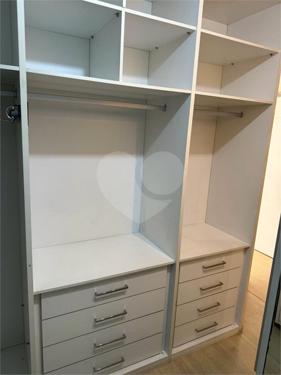 Apartamento à venda com 3 quartos, sendo 30 suítes,  em Jardim Judith, Sorocaba, SP