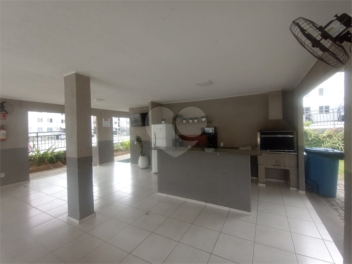 Apartamento à venda com 2 quartos em Santa Cruz, Rio de Janeiro, RJ