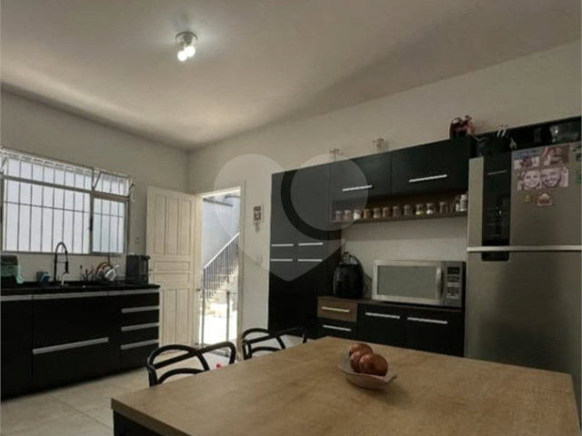 Sobrado à venda com 4 quartos, sendo 1 suíte,  em Vila Pirituba, São Paulo, SP