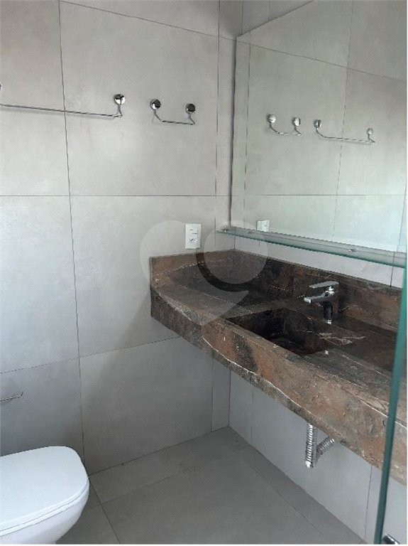 Casa à venda com 3 quartos, sendo 1 suíte, no condomínio Lagos D Icaraí, Salto - SP