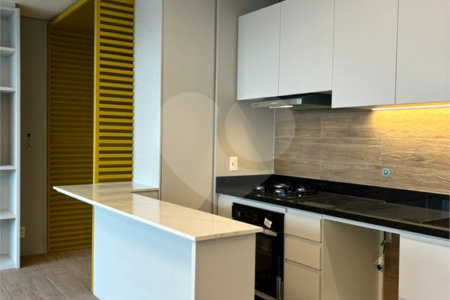 Apartamento à venda com 2 quartos, sendo 1 suíte, em Jardim das Acácias, São Paulo, SP