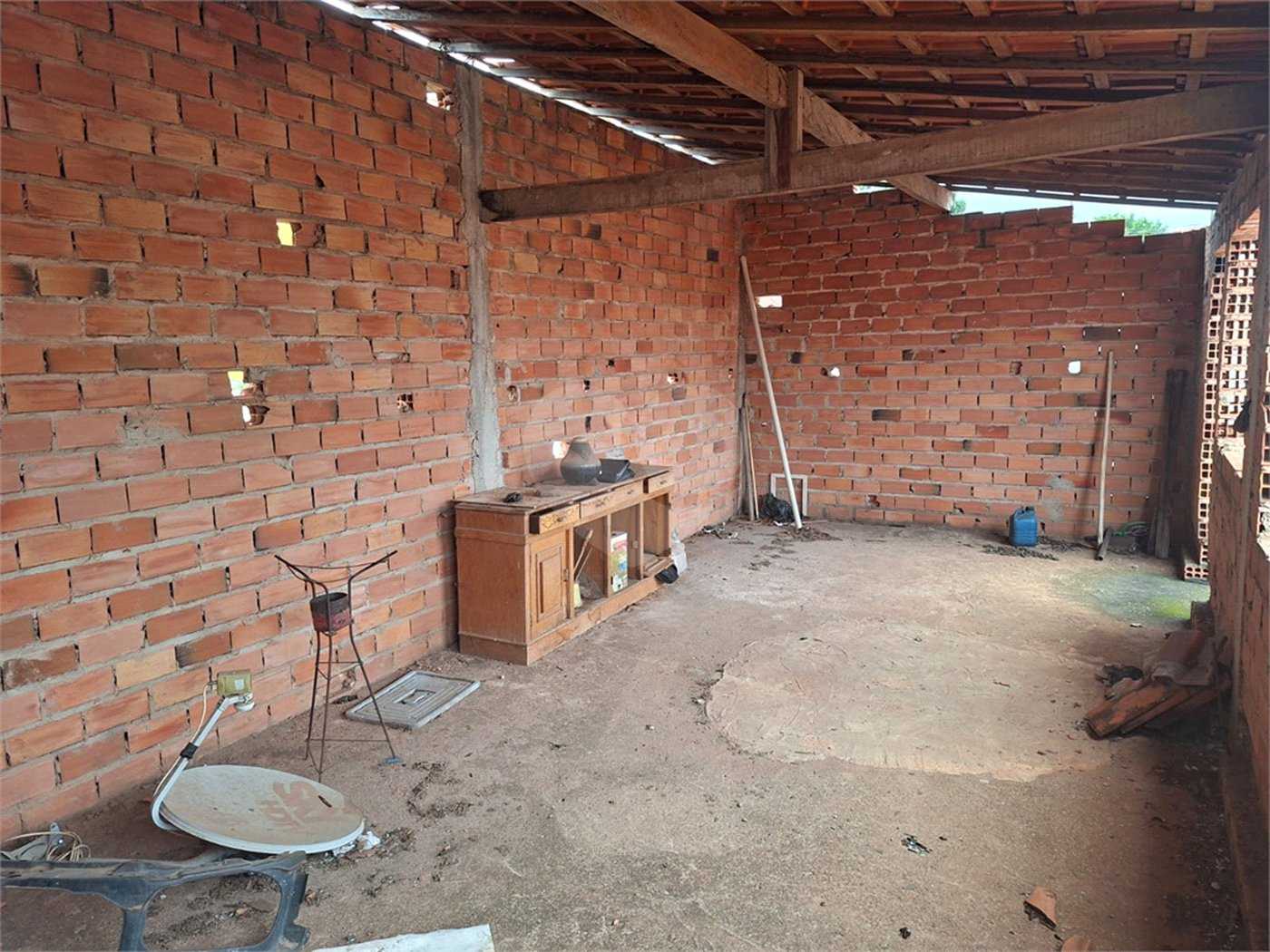 Casa à venda com 3 quartos em Vila Santana, Itapetininga, SP