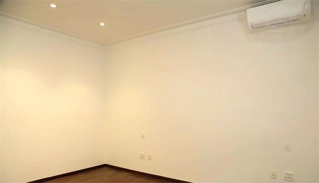 Casa à venda com 3 suítes no condomínio Residencial Morumbi, São Paulo - SP