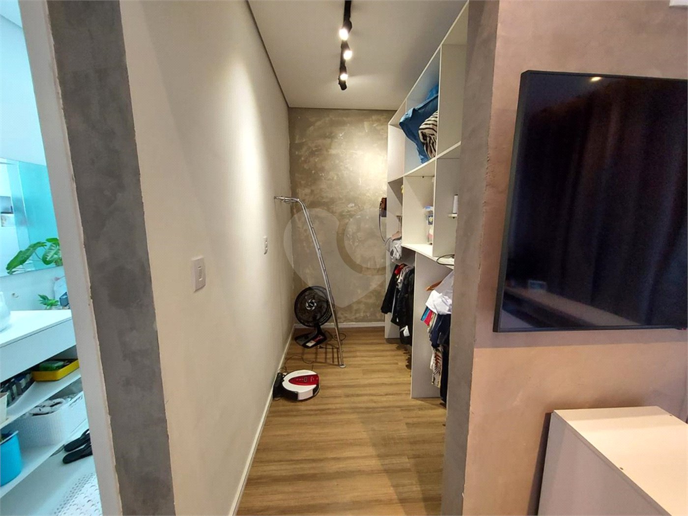 Casa à venda com 3 quartos, sendo 1 suíte,  em Villa Di Cesar, Mogi das Cruzes, SP