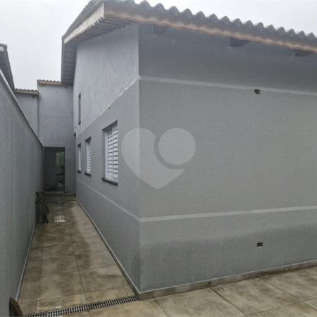 Casa à venda com 3 quartos, sendo 1 suíte,  em Jardim das Flores, Suzano, SP