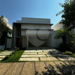 Casa à venda com 4 quartos, sendo 2 suítes,  no condomínio Montblanc, Sorocaba - SP