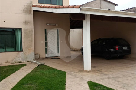 Sobrado à venda com 4 quartos, sendo 1 suíte,  em Vila Suissa, Mogi das Cruzes, SP