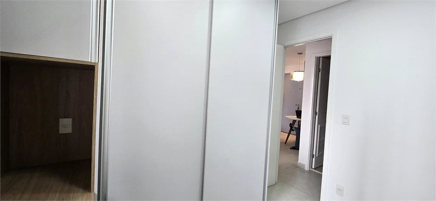 Apartamento à venda com 2 quartos, sendo 1 suíte,  em Vila Andrade, São Paulo, SP