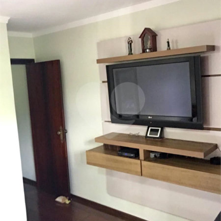 Sobrado à venda com 3 quartos em Vila Galvão, Guarulhos, SP