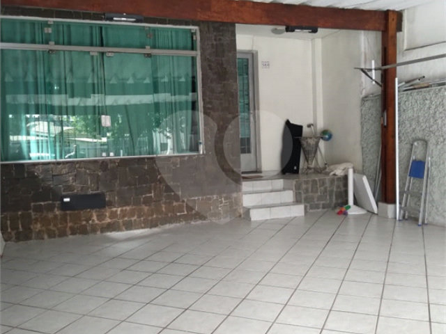 Sobrado à venda com 4 quartos, sendo 1 suíte,  em Limão, São Paulo, SP