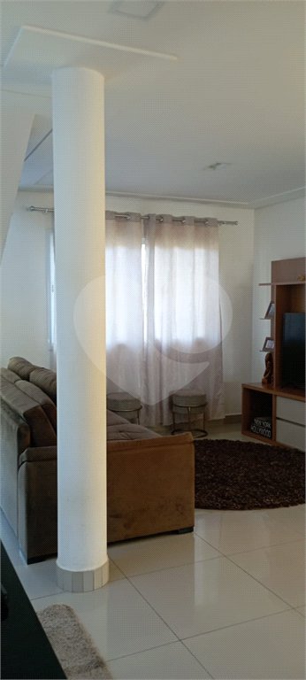 Casa à venda com 3 quartos, sendo 1 suíte, no condomínio Campos do Conde I, Paulínia - SP