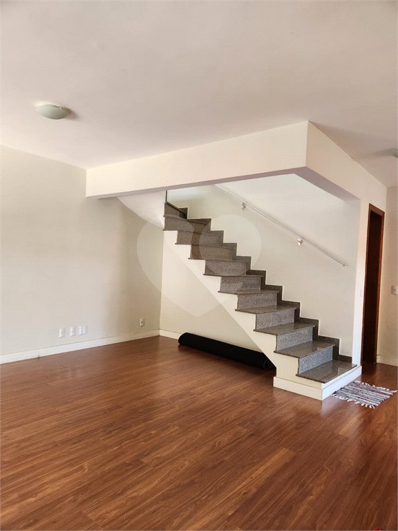 Duplex para alugar com 4 quartos, sendo 2 suítes, em Santana, São Paulo, SP