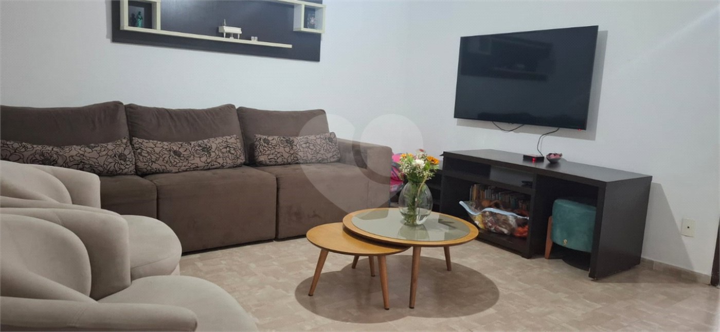 Casa à venda com 4 quartos, sendo 2 suítes, em Mandaqui, São Paulo, SP