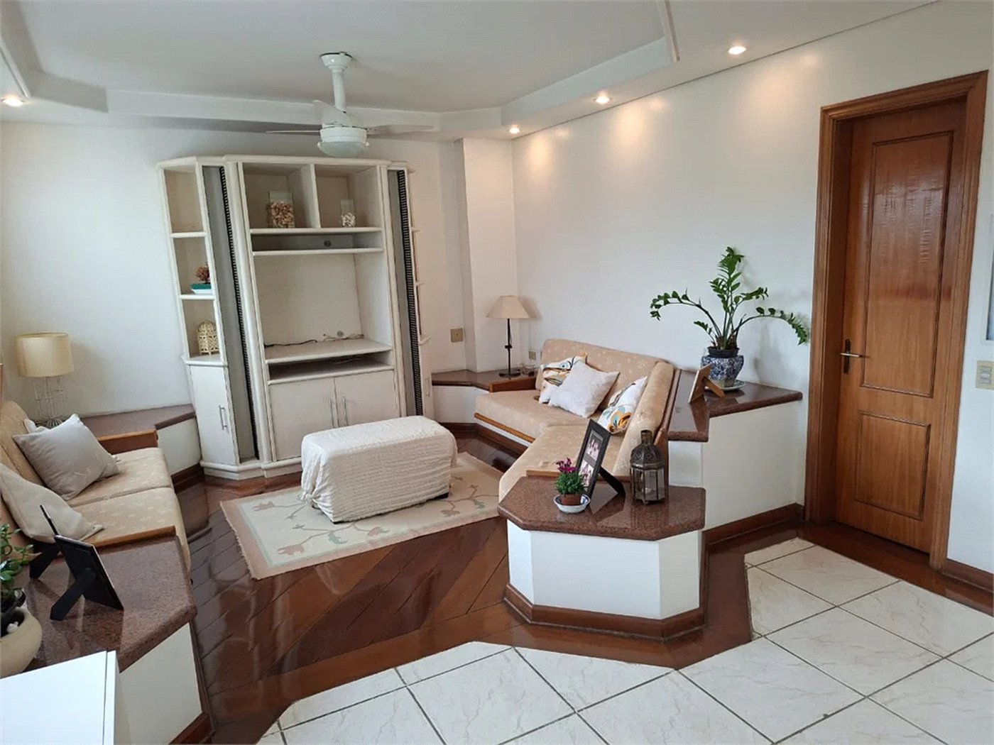 Apartamento à venda com 4 quartos, sendo 3 suítes, em Vila Progredior, São Paulo, SP