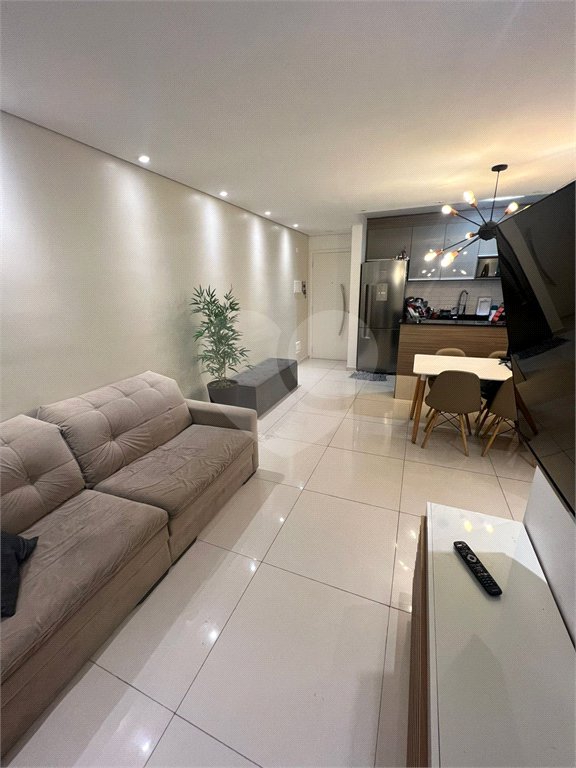 Apartamento à venda com 2 quartos, sendo 1 suíte, em Parque Novo Mundo, São Paulo, SP