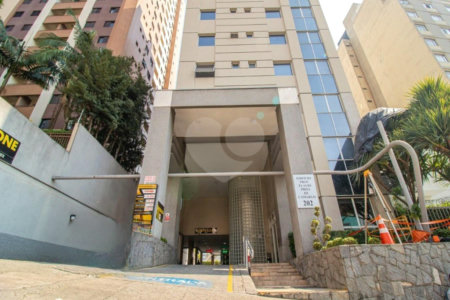 Conjunto comercial com 32 m², garagem, à venda na Bela Vista