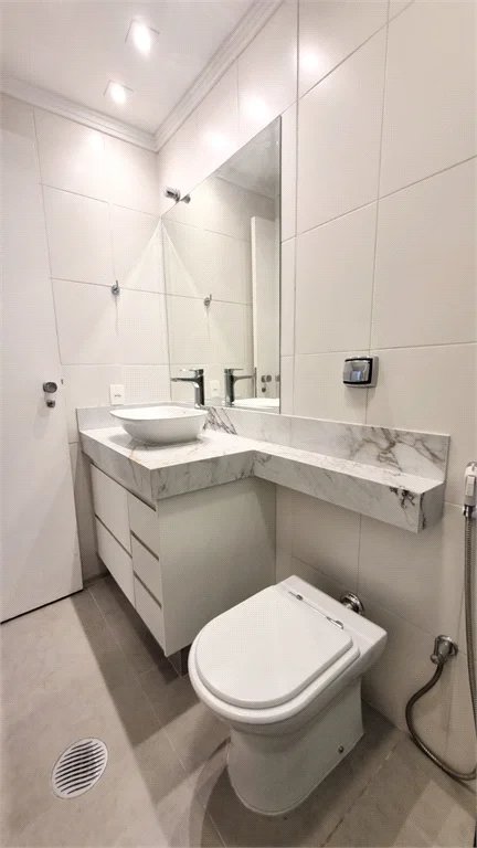 Apartamento à venda com 3 quartos, sendo 1 suíte,  em Perdizes, São Paulo, SP