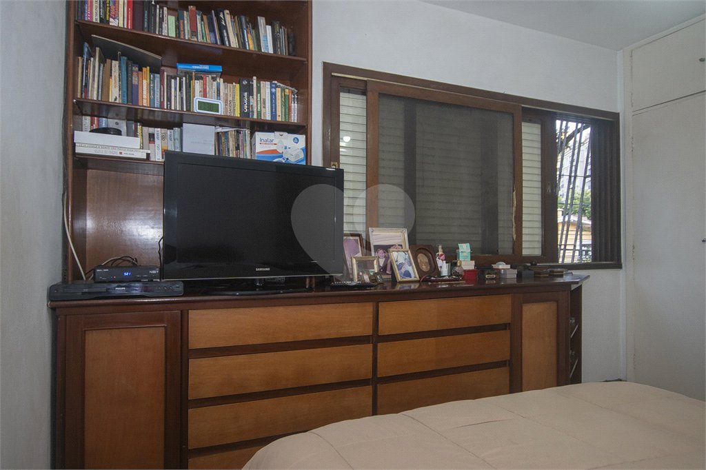 Sobrado à venda com 3 quartos, sendo 1 suíte, em Chácara Santo Antônio (zona Sul), São Paulo, SP
