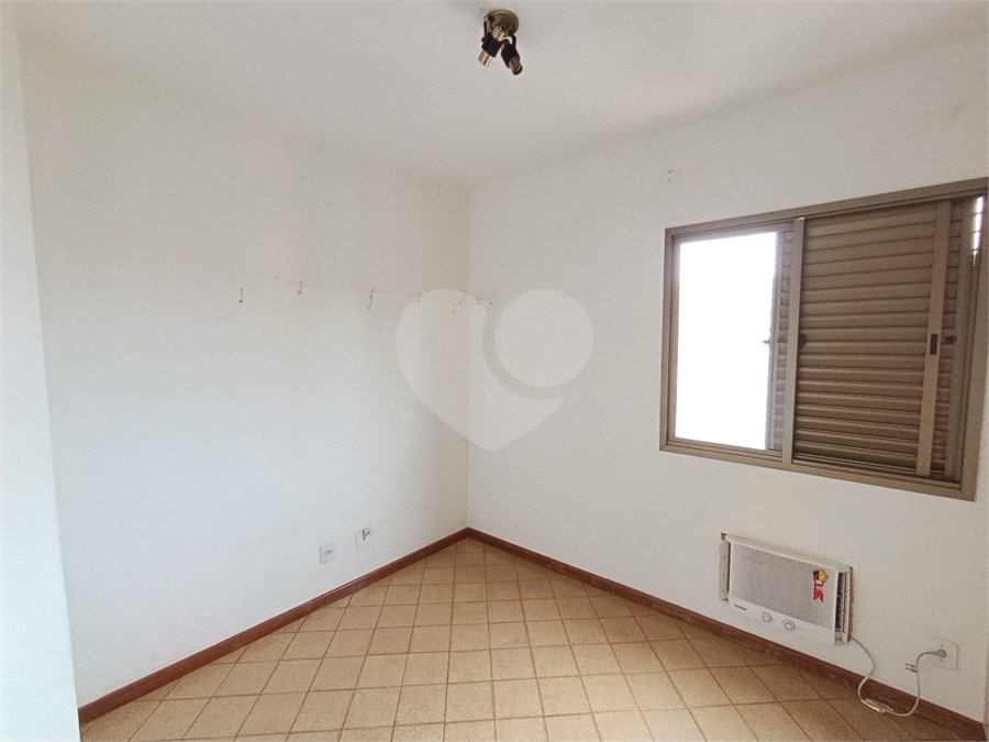 Apartamento à venda com 3 quartos, sendo 1 suíte, no Centro, Ribeirão Preto, SP