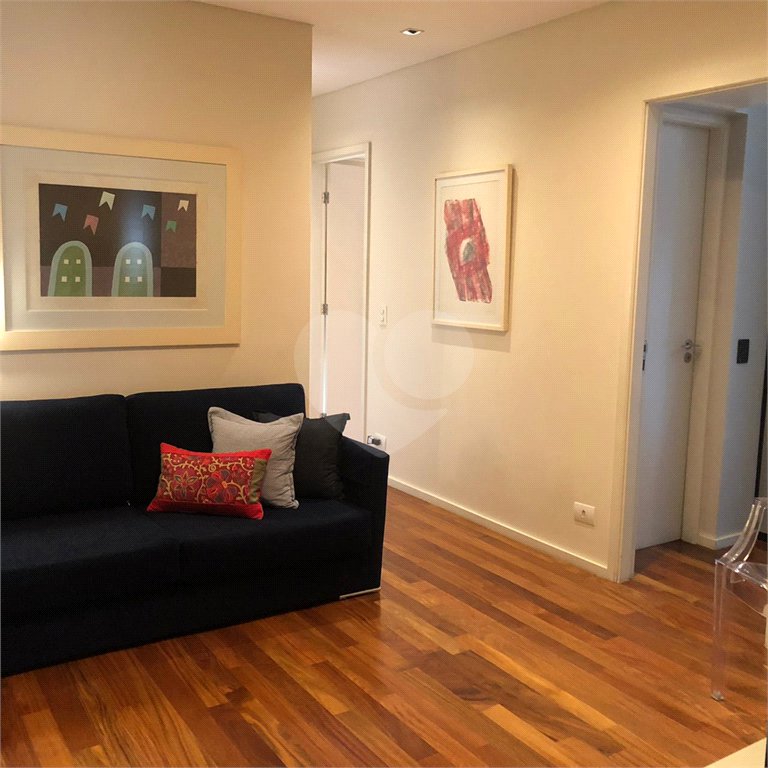 Apartamento à venda com 4 quartos, sendo 3 suítes, em Alto da Boa Vista, São Paulo, SP