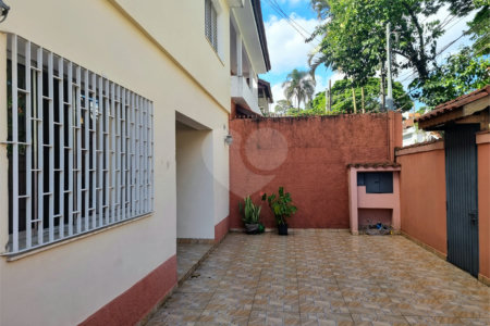 Casa de Vila à venda com 3 suítes em Jardim Prudência, São Paulo, SP