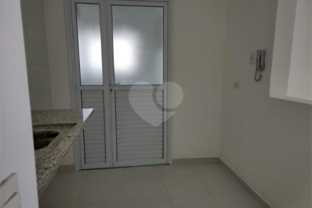 Apartamento à venda com 2 suítes em Vila Andrade, São Paulo, SP