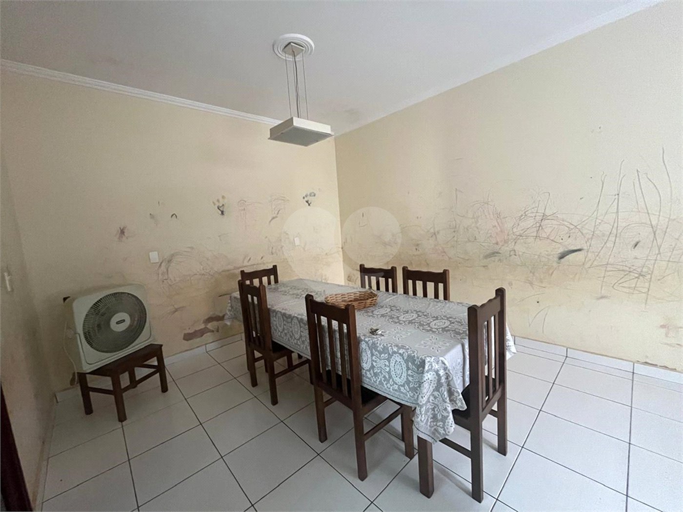 Casa à venda com 3 quartos, sendo 1 suíte, em Vila Recreio, Itapetininga, SP