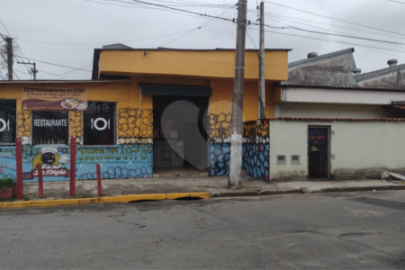 Casa à venda com 4 quartos em Vila Mogilar, Mogi das Cruzes, SP