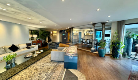 Apartamento à venda com 4 suítes em Moema, São Paulo, SP