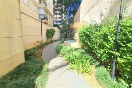 Apartamento à venda com 3 quartos, sendo 1 suíte,  em Vila Paulista, São Paulo, SP