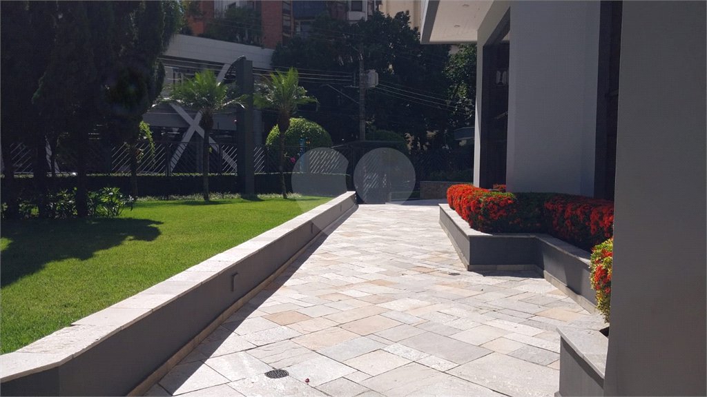 Apartamento à venda ou para alugar com 5 quartos, sendo 3 suítes, em Tatuapé, São Paulo, SP