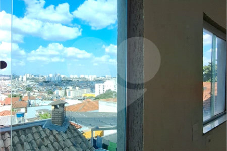 Sobrado à venda com 3 suítes em Vila Constança, São Paulo, SP