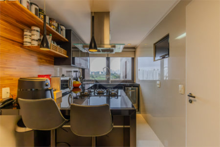 Apartamento à venda com 3 suítes em Chácara Santo Antônio, São Paulo, SP
