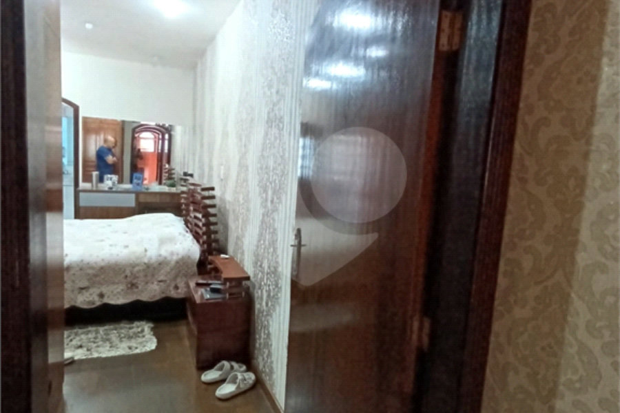 Sobrado à venda com 4 quartos, sendo 1 suíte, em Jaçanã, São Paulo, SP