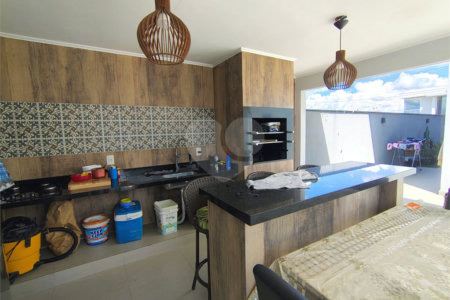 Casa à venda com 5 quartos, sendo 2 suítes, no condomínio Terras de Jundiaí, Jundiaí - SP