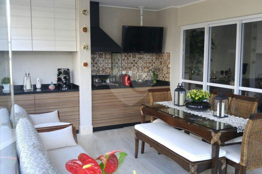 Apartamento à venda com 3 quartos, sendo 1 suíte, em Vila Irmãos Arnoni, São Paulo, SP