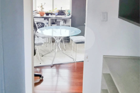 Apartamento à venda com 3 quartos em Vila Monumento, São Paulo, SP