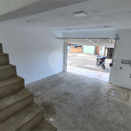 Casa à venda com 1 quarto, sendo 2 suítes, em Vila Nastri, Itapetininga, SP